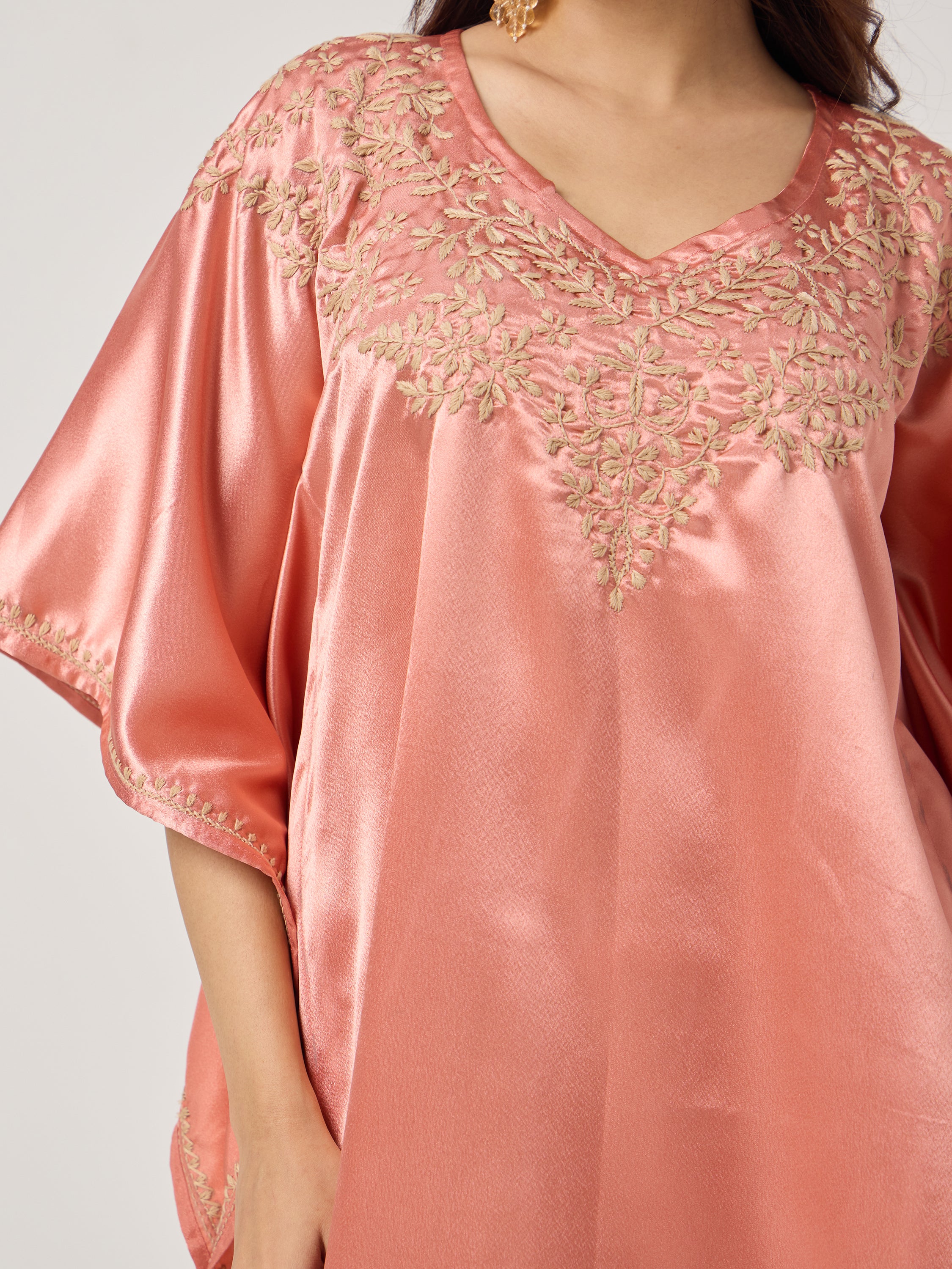 Chikankari Kaaftan- PEACH