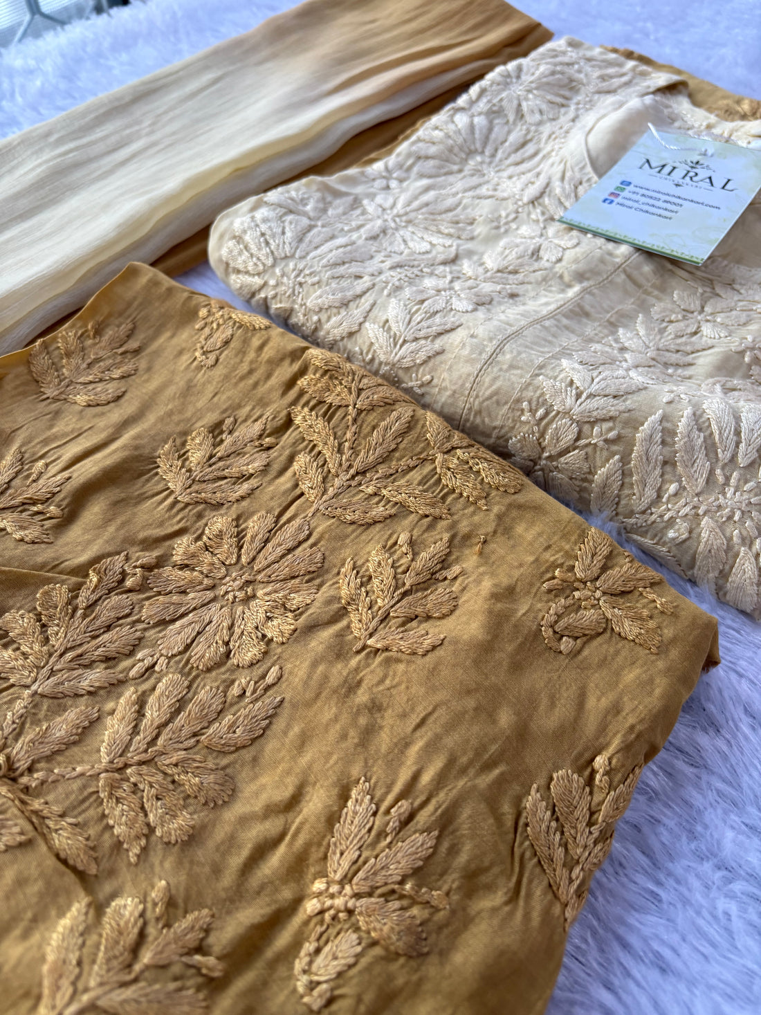 Rangreza Chikankari Suit Set- Golden Ombre
