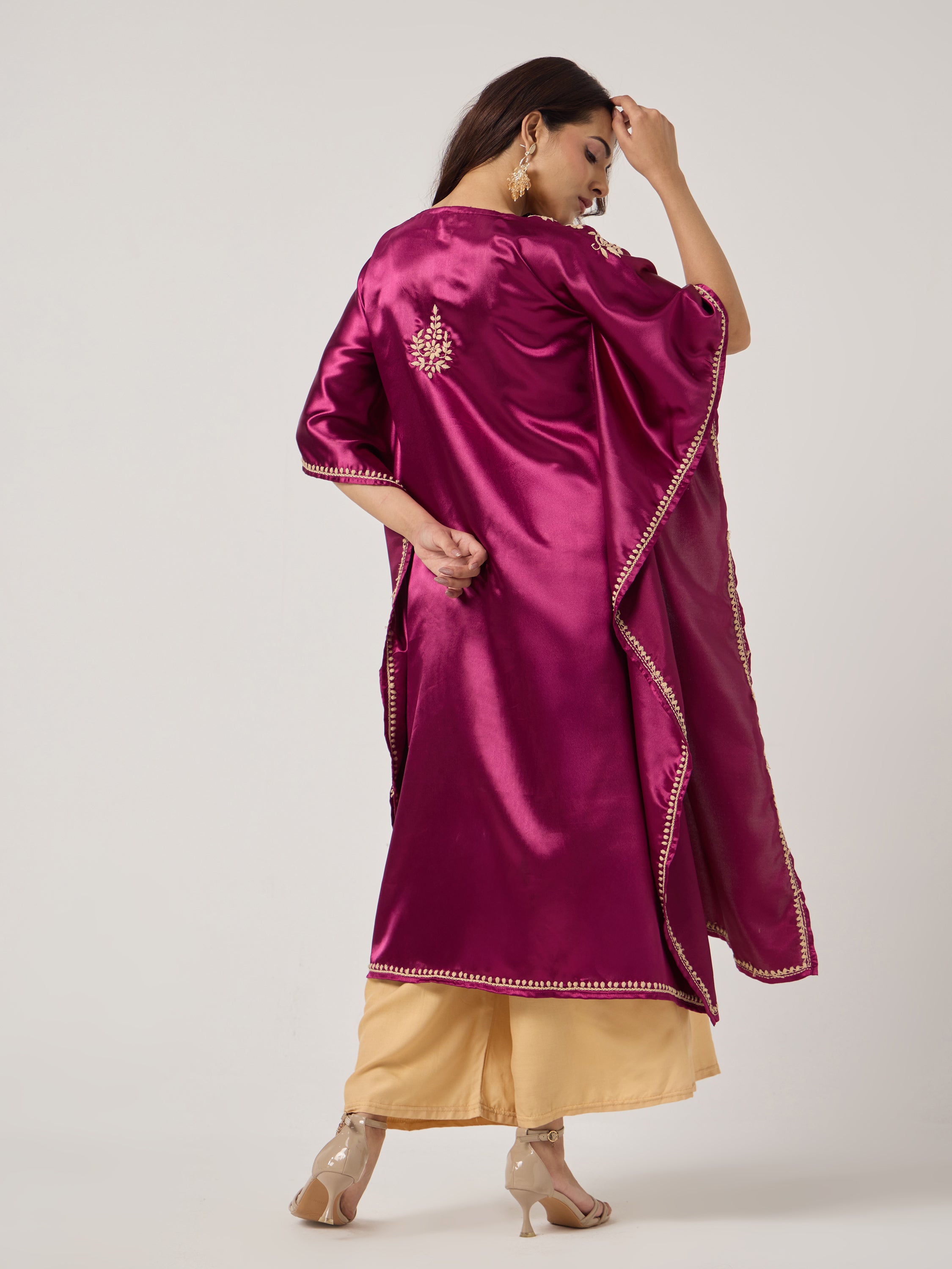 Chikankari Kaaftan- WINE