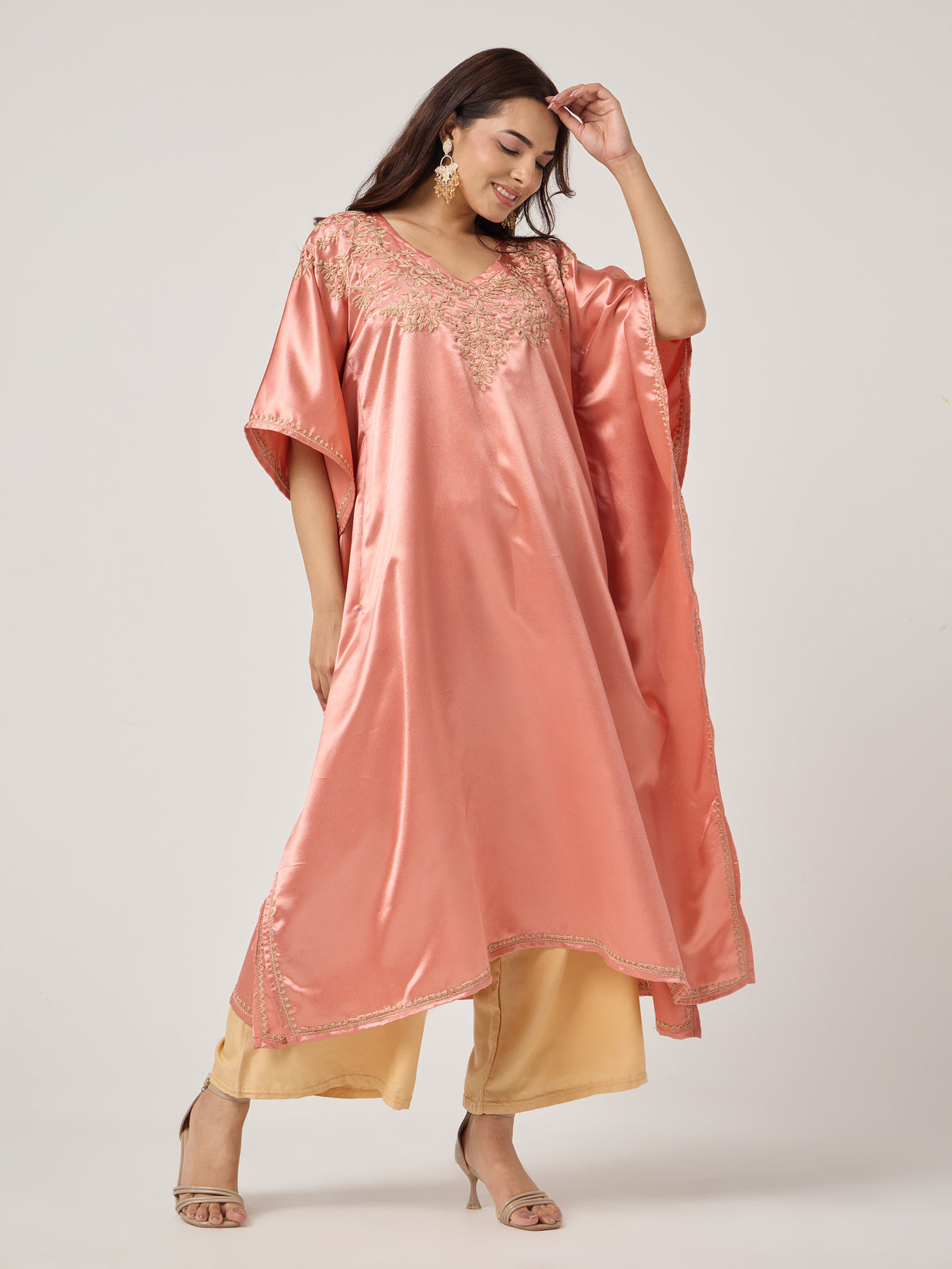 Chikankari Kaaftan- PEACH