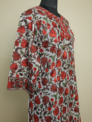 LAILA – Kashmiri Inspired Aari Work Semi-Stitched Georgette Kurta (Off-White)